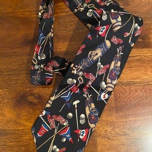 Pebble Beach Men's Golf Tie Silk Novelty Design